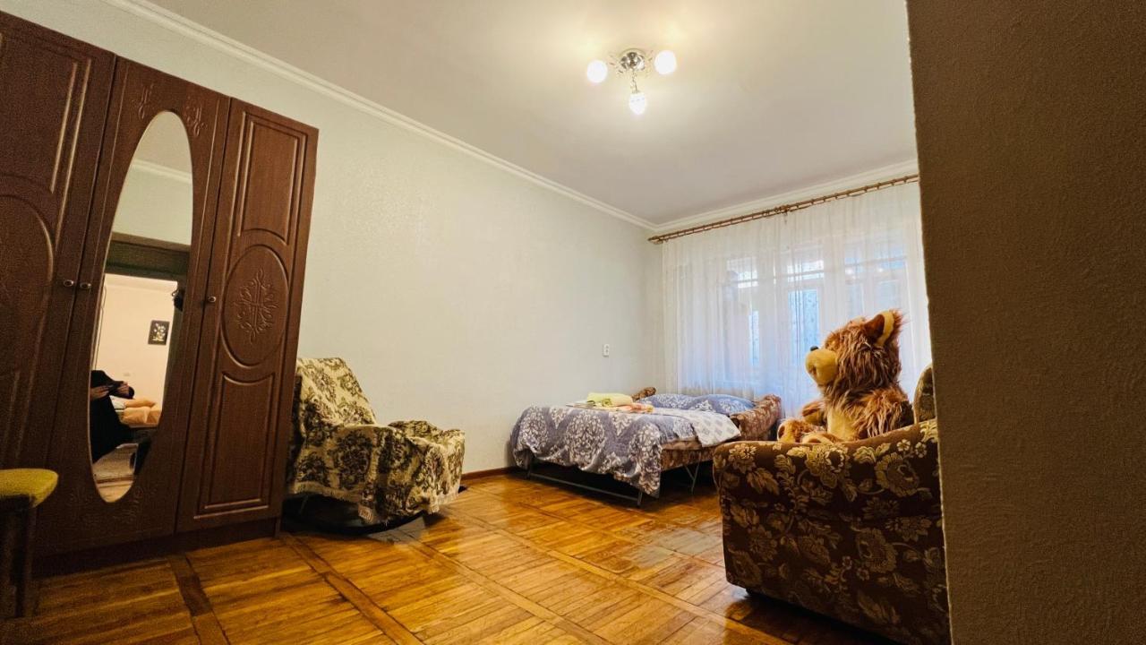 شقة غاغرا  في Flat Near The Sea المظهر الخارجي الصورة